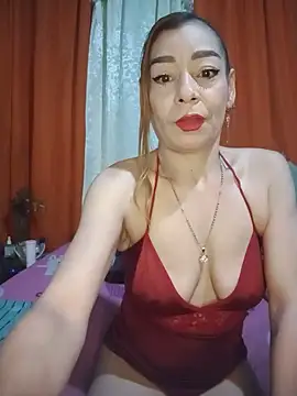 Snapshot of Samantha_esposito chatting on September 11, 2025, 12:32 am Samantha esposito online show from September 11, 2025, 12:32 am