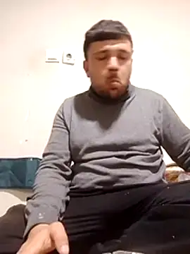 nihattttttttttttttt online show from November 24, 2025, 5:02 pm