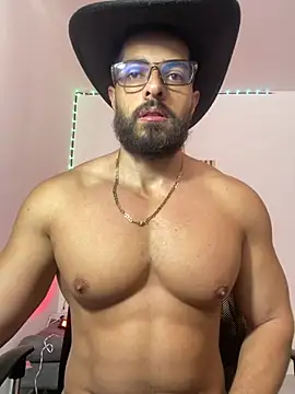 magnumchris online show from June 13, 2026, 5:33 pm