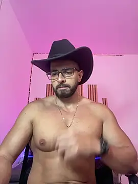 magnumchris online show from April 21, 2026, 10:49 pm