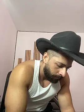 magnumchris online show from June 9, 2026, 7:26 pm