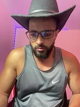 Snapshot of magnumchris chatting on June 27, 2026, 8:59 pm magnumchris online show from June 27, 2026, 8:59 pm