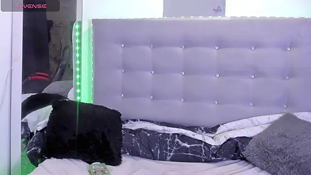 anna sex m online show from June 14, 2026, 4:35 am