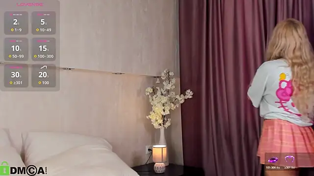 Molly Platt online show from July 23, 2026, 9:17 am