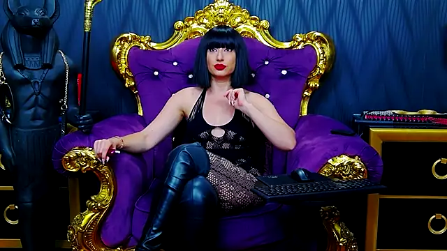 LaraMaeve online show from September 14, 2025, 6:03 am