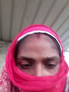 aunty sumy online show from November 11, 2025, 1:22 am