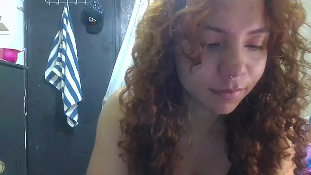 VioletV online show from July 18, 2026, 1:47 am