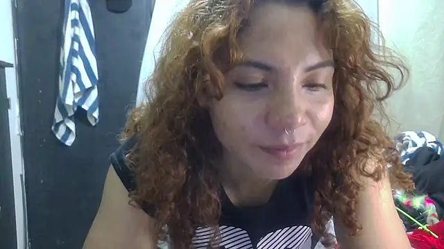 VioletV online show from July 1, 2026, 2:23 am