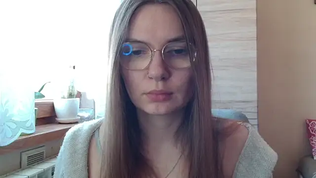 LooveELLYx online show from March 13, 2026, 7:24 am