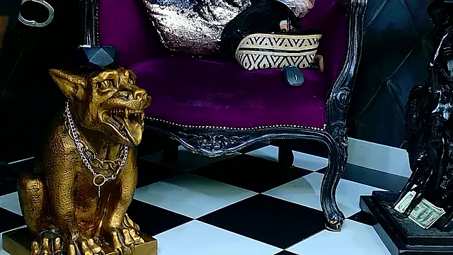 Snapshot of FinDomKaya chatting on February 5, 2026, 8:21 am FinDomKaya online show from February 5, 2026, 8:21 am