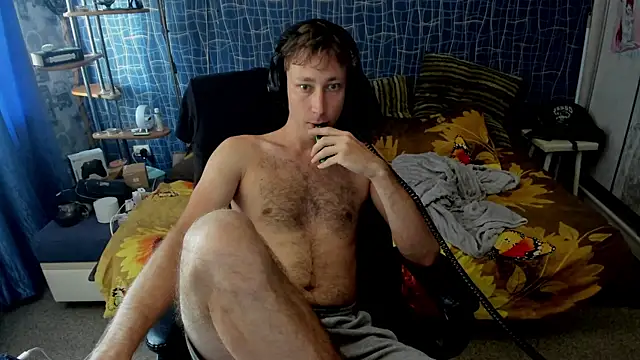 CuteBoy228 online show from July 16, 2026, 10:23 am