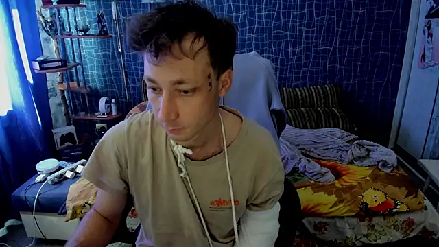 CuteBoy228 online show from June 1, 2026, 6:57 am