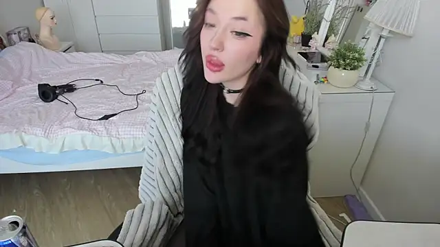 saadnesstyan online show from September 20, 2025, 5:01 am