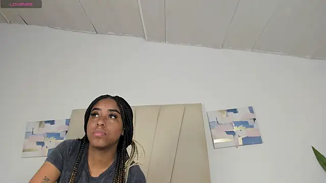 Sophia Ebony online show from June 10, 2026, 12:17 pm