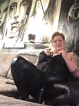 Snapshot of Ich-eben123 chatting on March 10, 2026, 9:57 am Ich-eben123 online show from March 10, 2026, 9:57 am