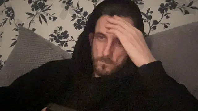 Snapshot of Big8inchUncutCock chatting on April 3, 2026, 8:15 pm Big8inchUncutCock online show from April 3, 2026, 8:15 pm