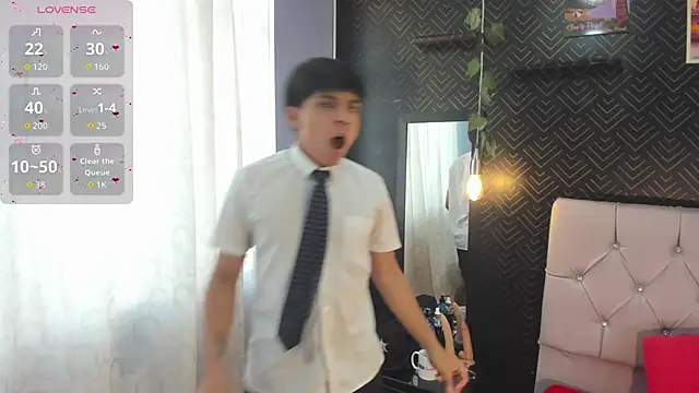 Thiago Kozak online show from November 8, 2025, 12:42 pm