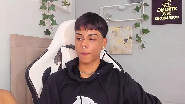 Thomas wil online show from November 13, 2025, 5:00 am