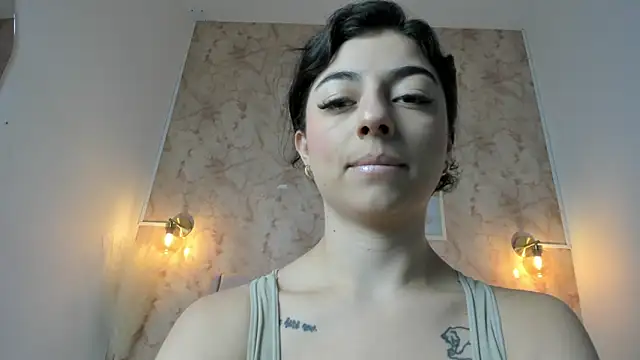 anntonella watson online show from April 30, 2026, 11:28 am