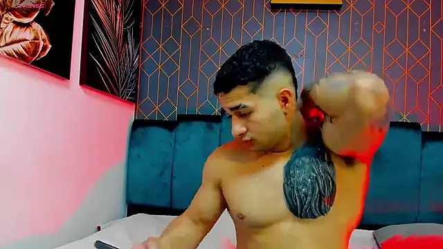 king falconer online show from September 22, 2025, 6:03 pm