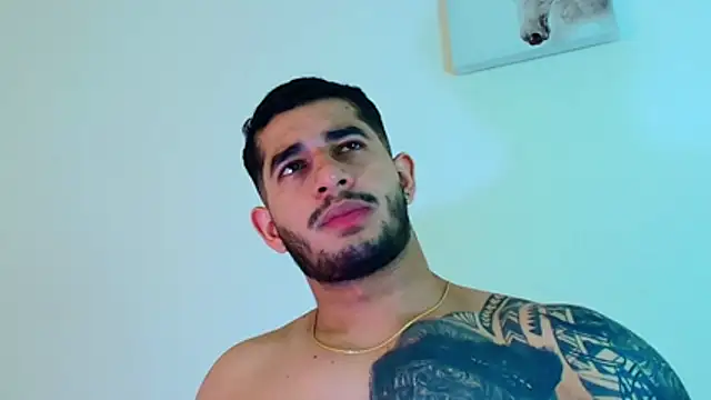 Snapshot of king_falconer chatting on February 8, 2026, 8:34 am king falconer online show from February 8, 2026, 8:34 am