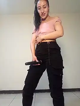 Oriana111 online show from September 9, 2025, 3:05 am