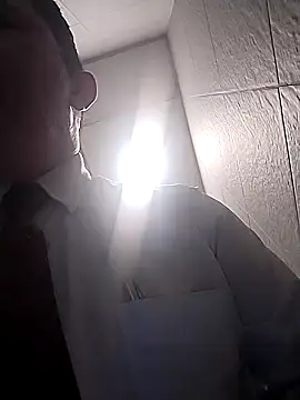 BigCristh79 online show from September 10, 2025, 1:48 am