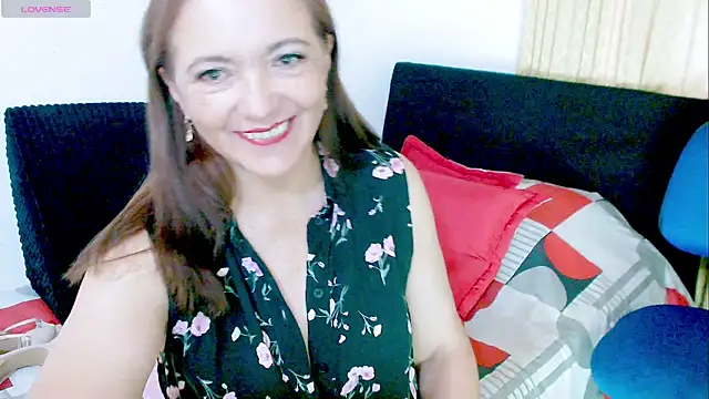 Kendraline1 online show from April 12, 2026, 10:13 pm