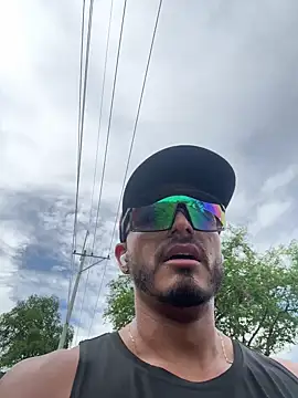 magnusclark online show from June 21, 2026, 3:18 pm