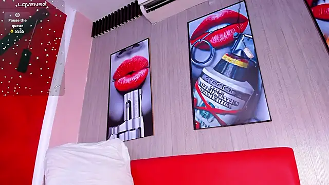 Snapshot of kandy_bronw chatting on February 20, 2026, 12:18 am kandy bronw online show from February 20, 2026, 12:18 am