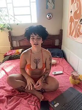 CamillyBlum online show from November 12, 2025, 7:51 pm