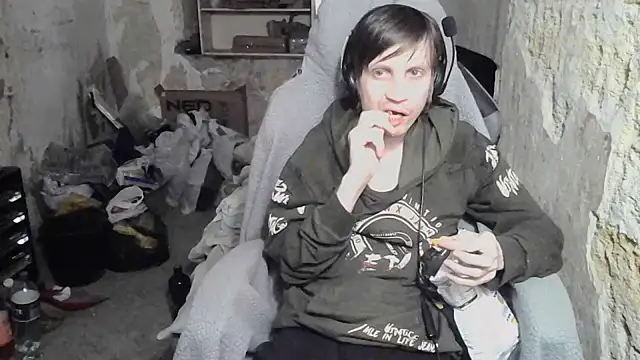 makarov1993 online show from August 3, 2026, 10:54 am