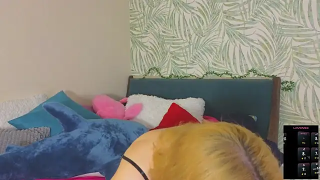 Alice Pops online show from September 14, 2025, 6:52 pm