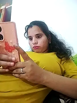 Snapshot of JHILMIL chatting on November 4, 2025, 9:13 am JHILMIL online show from November 4, 2025, 9:13 am