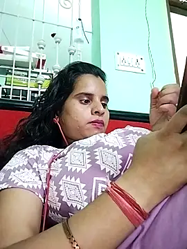 Snapshot of JHILMIL chatting on September 12, 2025, 5:24 pm JHILMIL online show from September 12, 2025, 5:24 pm