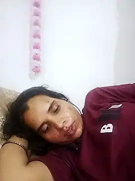 Snapshot of JHILMIL chatting on November 7, 2025, 4:44 pm JHILMIL online show from November 7, 2025, 4:44 pm