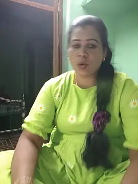 Snapshot of tamilaruvi chatting on June 20, 2026, 2:33 pm tamilaruvi online show from June 20, 2026, 2:33 pm