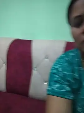 Snapshot of tamilaruvi chatting on August 1, 2026, 5:27 am tamilaruvi online show from August 1, 2026, 5:27 am