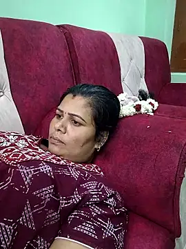 Snapshot of tamilaruvi chatting on May 3, 2026, 5:49 pm tamilaruvi online show from May 3, 2026, 5:49 pm