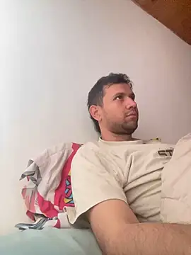 Snapshot of Michaell_Spinelly chatting on April 7, 2026, 1:57 pm Michaell Spinelly online show from April 7, 2026, 1:57 pm