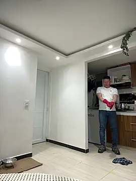 Manu0586 online show from March 25, 2026, 1:39 am