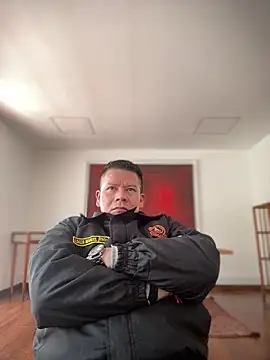 Manu0586 online show from September 19, 2025, 3:38 pm