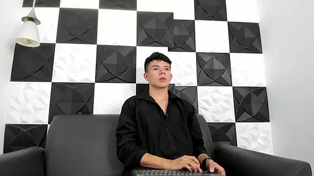 AndyFame1 online show from December 15, 2025, 6:58 pm