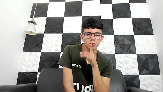 AndyFame1 online show from December 18, 2025, 6:56 pm