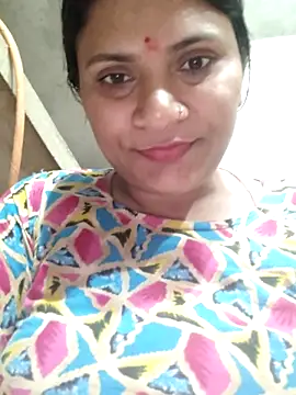 couple 71 online show from March 17, 2026, 1:58 pm