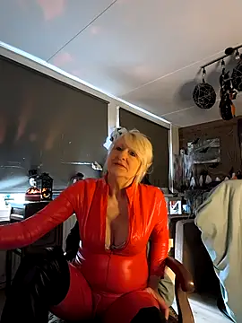 SexyKato001 online show from October 28, 2025, 9:08 am