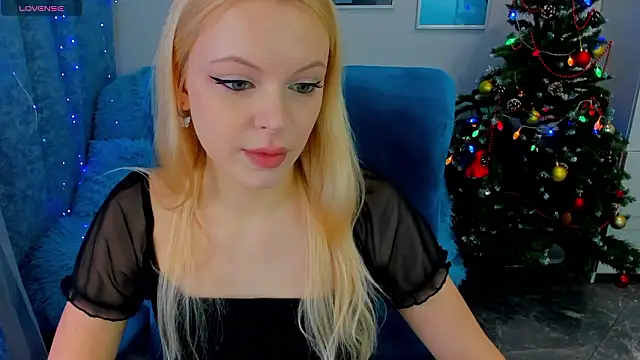 KatherineePierce online show from January 18, 2026, 4:43 pm