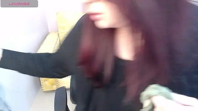 bellatrix ch online show from October 5, 2025, 11:45 am