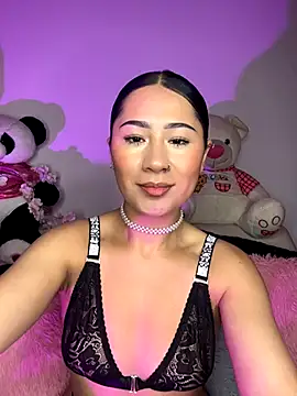 evelyn ch  online show from October 2, 2025, 10:40 am