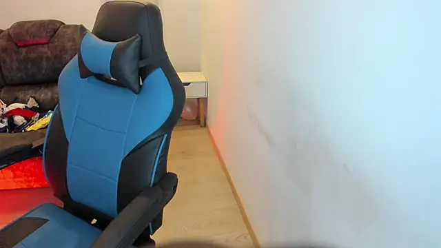 Scarbadgirl  online show from February 28, 2026, 4:01 am